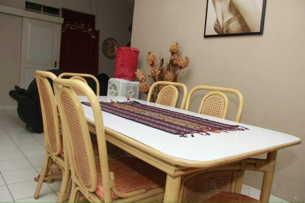 Pele Guesthouse バンドゥン エクステリア 写真