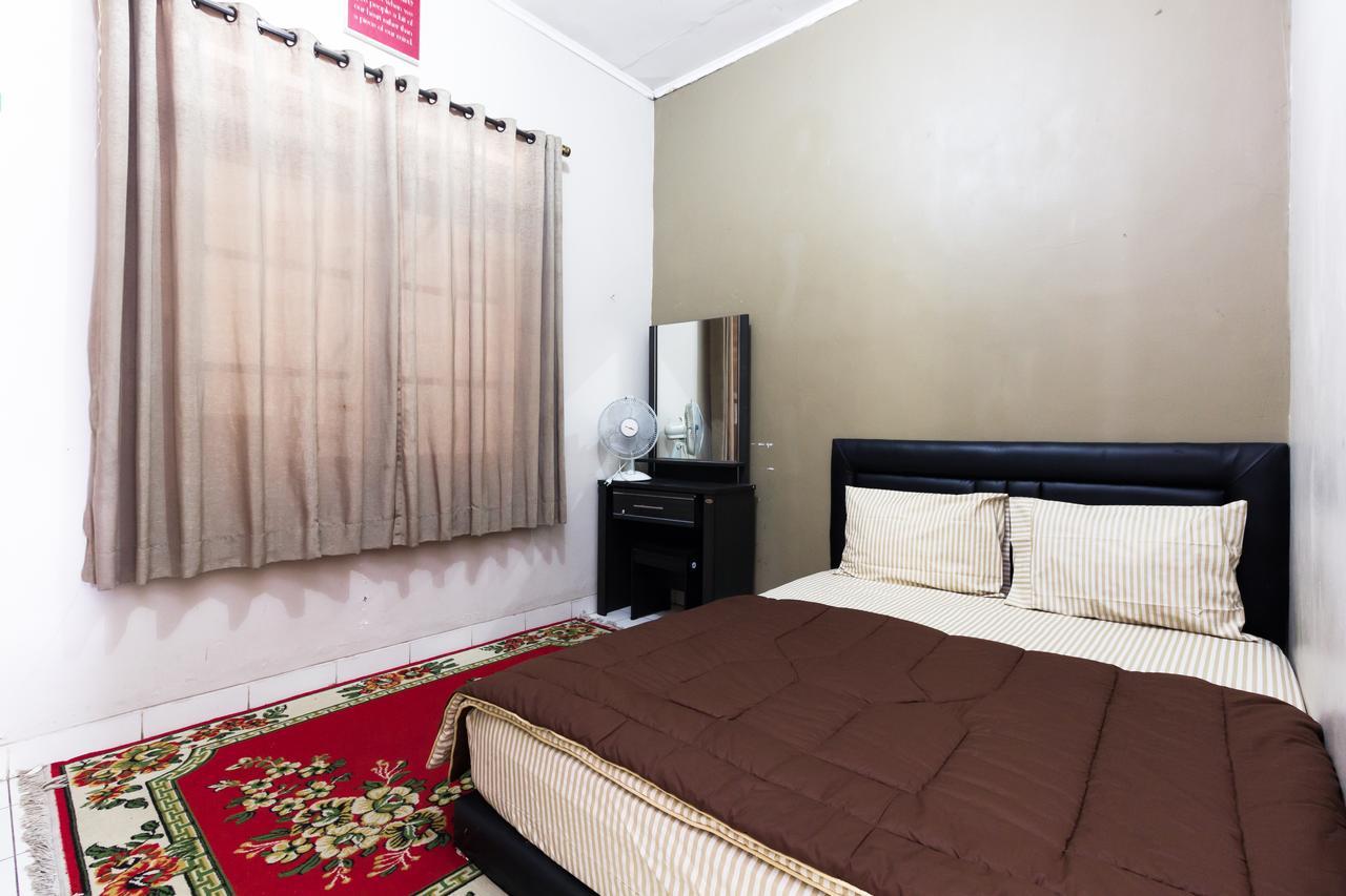 Pele Guesthouse バンドゥン エクステリア 写真